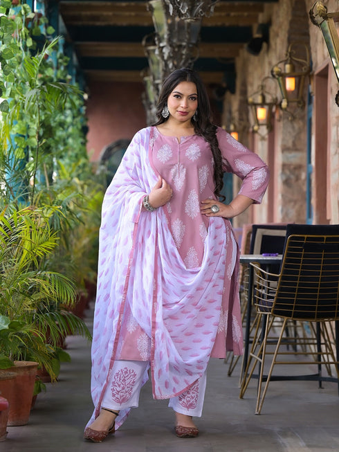 Women Plus Size Mauve Viscose Rayon Kurta Set With Dupatta